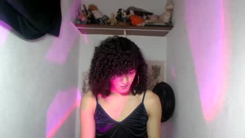 Snapshot of ellis_flowers chatting on 06.11.26 . online show from 06.11.26