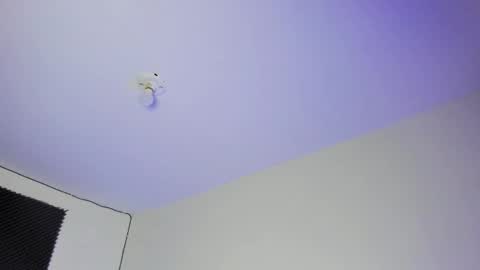 Snapshot of ellope chatting on 09.24.25 Ellope online show from 09.24.25