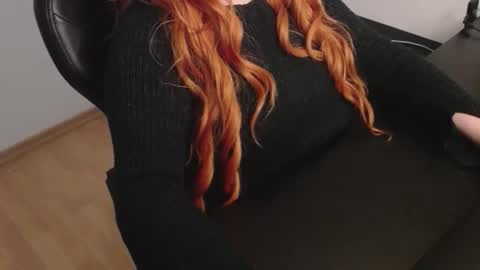 Elly online show from 11.27.25