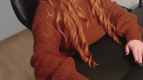 Elly online show from 12.18.25