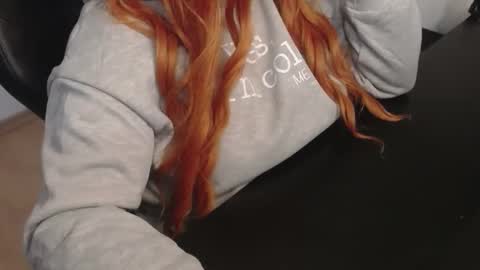 Elly online show from 01.11.26