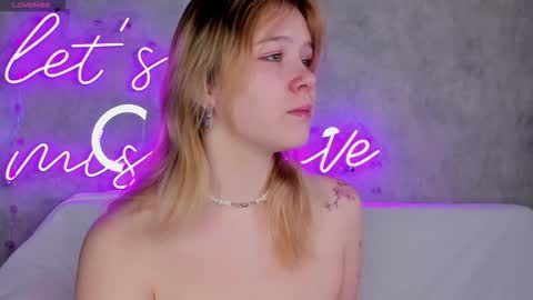 ellya_castro online show from 09.25.25