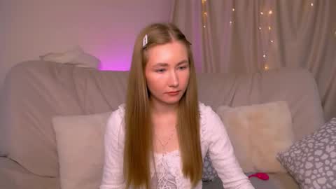 Elly online show from 11.13.25