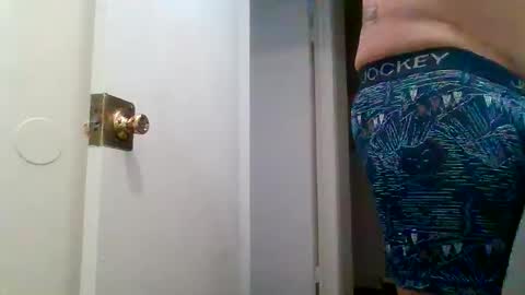 elmario24 online show from 11.22.25