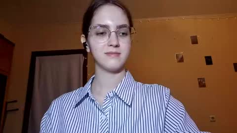 Kate online show from 04.23.26