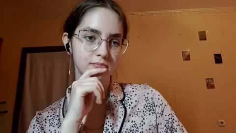 Kate online show from 04.30.26