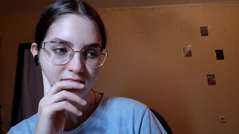 Kate online show from 05.17.26