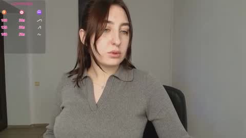 Snapshot of elmirapowers chatting on 12.26.24 elmirapowers online show from 12.26.24