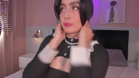 Elodie  online show from 07.16.26