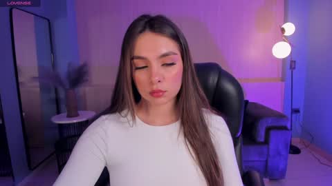 ELOISA OLIVERO online show from 01.27.25