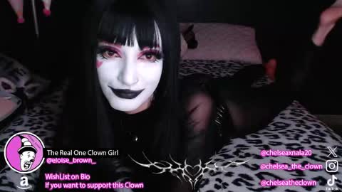 Chelsea  Please help me to reach 100 thumbs up online show from 02.15.26