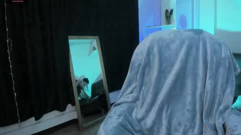 Eloise  . online show from 11.04.25