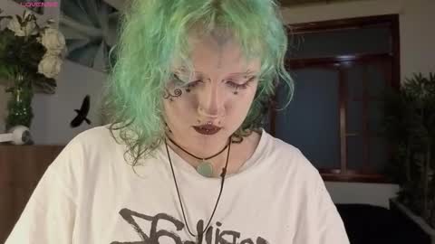 Eloise  . online show from 03.08.26