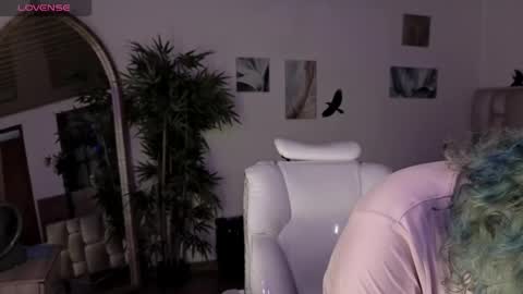 Eloise  . online show from 05.11.26