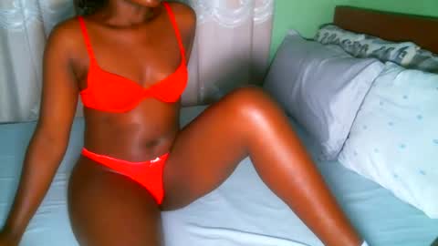 Snapshot of elphaba01 chatting on 02.15.25 Elphaba online show from 02.15.25