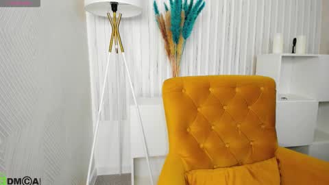 Snapshot of elsa_carterr chatting on 11.14.25 elsa_carterr online show from 11.14.25