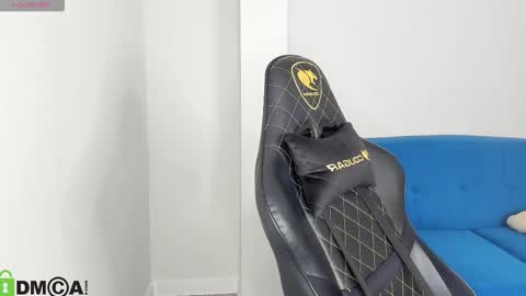 Snapshot of elsa_carterr chatting on 11.24.25 elsa_carterr online show from 11.24.25