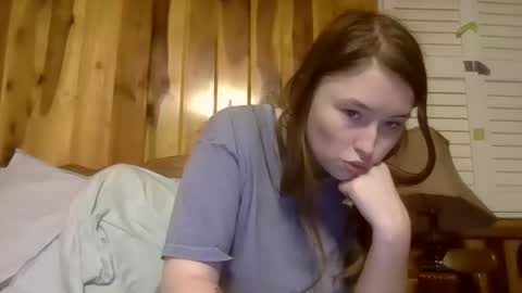 Snapshot of elsierain469 chatting on 10.04.25 Elsie Rain online show from 10.04.25