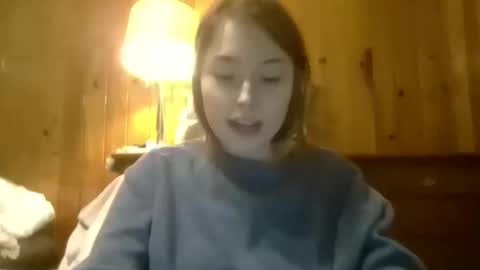 Elsie Rain online show from 12.05.25