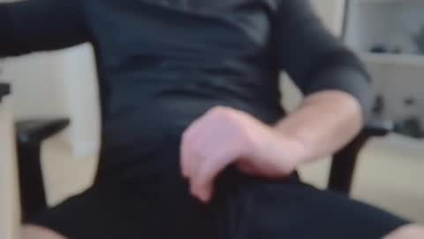 Snapshot of eltanke2206 chatting on 02.26.25 alexgarg online show from 02.26.25