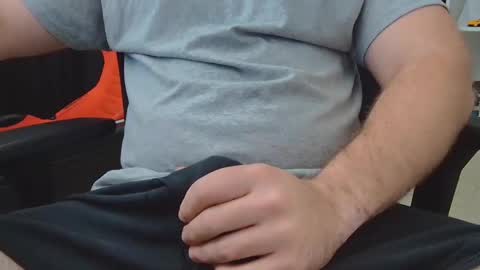 Snapshot of eltanke2206 chatting on 10.20.25 alexgarg online show from 10.20.25