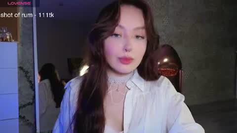 Mia 3 online show from 08.01.26