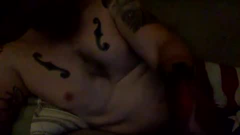 Snapshot of elviscash chatting on 10.12.25 elviscash online show from 10.12.25