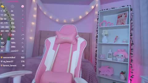 Snapshot of ely_cherry18 chatting on 02.20.25 Ely online show from 02.20.25