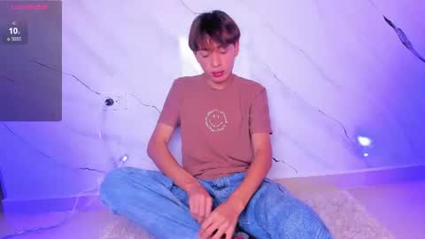  E  L  Y   K  I  N  G   online show from 06.10.26