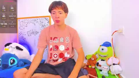  E  L  Y   K  I  N  G   online show from 07.13.26