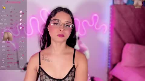 Snapshot of ely_w1 chatting on 09.22.25 ely_w1 online show from 09.22.25