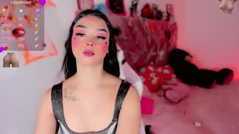 Snapshot of ely_w1 chatting on 10.14.25 ely_w1 online show from 10.14.25