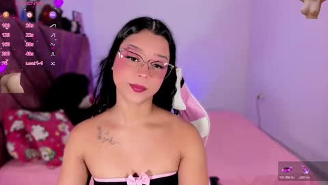 Snapshot of ely_w1 chatting on 11.19.25 ely_w1 online show from 11.19.25