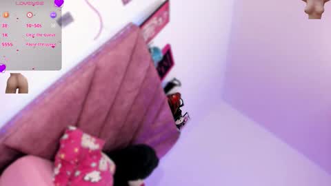 Snapshot of ely_w1 chatting on 11.26.25 ely_w1 online show from 11.26.25