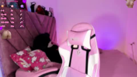 Snapshot of ely_w1 chatting on 11.28.25 ely_w1 online show from 11.28.25