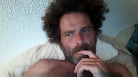 Snapshot of elyjahoye chatting on 09.21.25 elyjahoye online show from 09.21.25