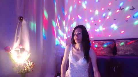 Elisa online show from 06.01.26