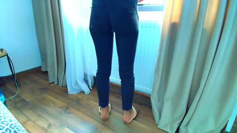 Ely online show from 02.25.25