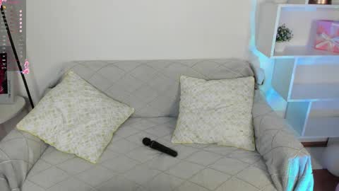 Elza online show from 10.14.25