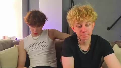 Snapshot of em_chipsi chatting on 07.19.26 em_chipsi online show from 07.19.26