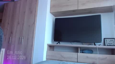 Snapshot of em_rotic chatting on 02.26.26 Emilia online show from 02.26.26