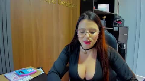 Snapshot of ema_04 chatting on 12.17.25 Estefany Martinez Acua INSTAGRAM ema 04oficial online show from 12.17.25