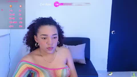 Snapshot of ema__miller chatting on 01.04.25 ema__miller online show from 01.04.25