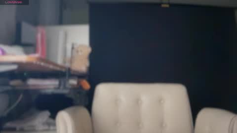Ema Love online show from 05.03.26