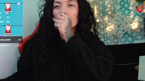 Snapshot of ema_ploxx chatting on 12.11.24 ema_ploxx online show from 12.11.24