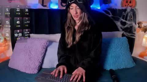 Ema online show from 10.30.25