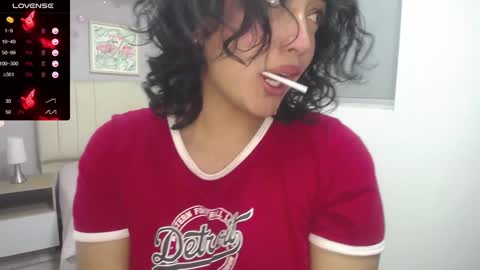 Snapshot of ema_saenz chatting on 12.04.24 Ema online show from 12.04.24