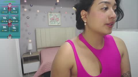 Snapshot of ema_saenz chatting on 12.16.24 Ema online show from 12.16.24