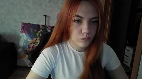 Snapshot of ember__fox chatting on 03.29.26 ember__fox online show from 03.29.26
