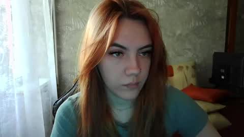 Snapshot of ember__fox chatting on 05.07.26 ember__fox online show from 05.07.26